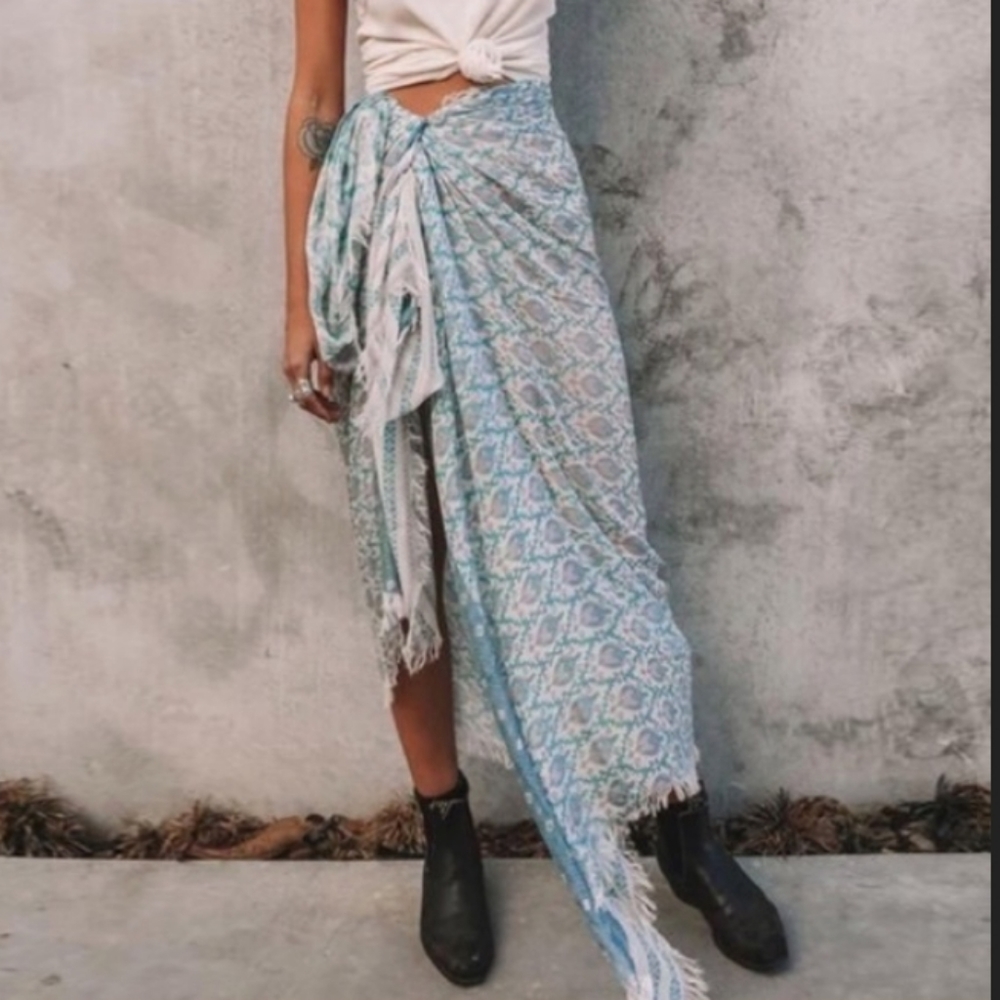 ❌❌SOLD Spell & the Gypsy Oracle scarf NWT